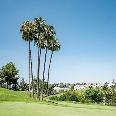 Charming 3 Bed Close To Puerto Banus With Gated Community , Lr11 Marbella