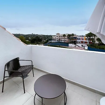 Apartment Charming 3 Bed Close To Puerto Banus With Gated Community , Lr11 Marbella