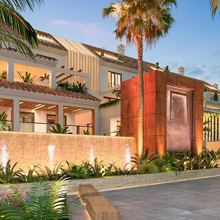 Apartment Charming 3 Bed Close To Puerto Banus With Gated Community , Lr11